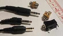 small-earbud-headphone-plugs-and-jacks